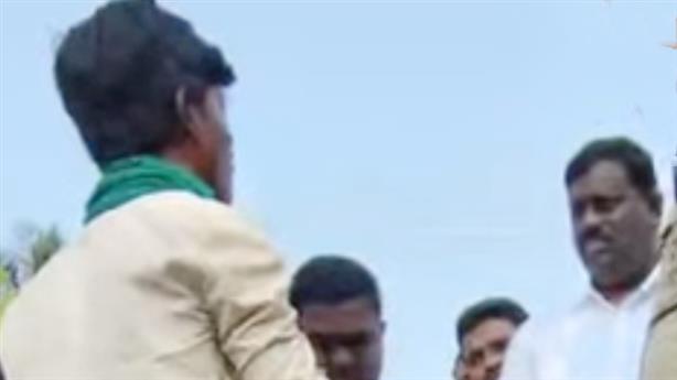 ಧೂಳು ಗೋಳು : ಊರಿಗೆ ಹೋದ್ರೂ ಗೋಳು ನೋಡದ ಶಾಸಕರಿಗೆ ಧಿಕ್ಕಾರ