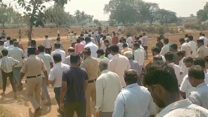 ಕೊಪ್ಪಳ : ಕಾರ್ಖಾನೆ ಧೂಳಿಗೆ ಬೇಸತ್ತು ದಯಾಮರಣ ಬೇಡಿಕೆ