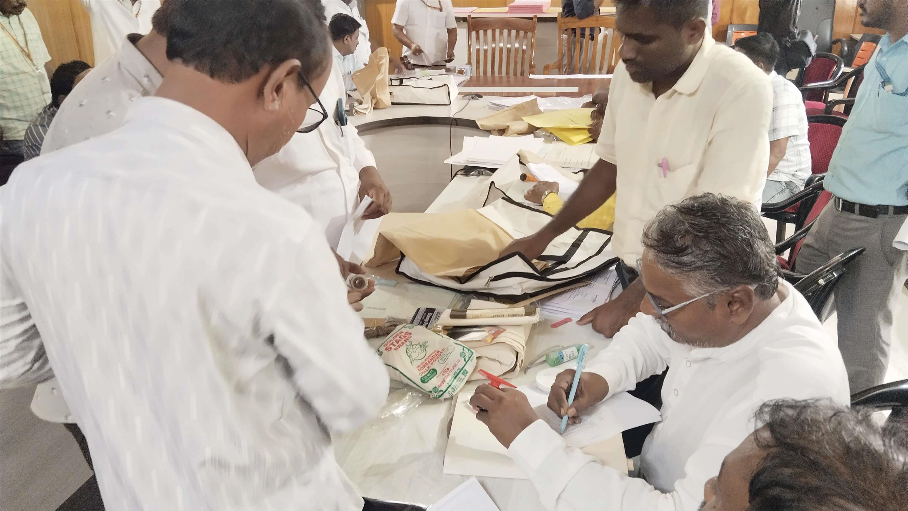 ನಾಳೆ ಈಶಾನ್ಯ ಶಿಕ್ಷಕರ ಕ್ಷೇತ್ರದ ಚುನಾವಣೆ: ತಾಲೂಕಿನಲ್ಲಿ 5 ಮತಕೇಂದ್ರ