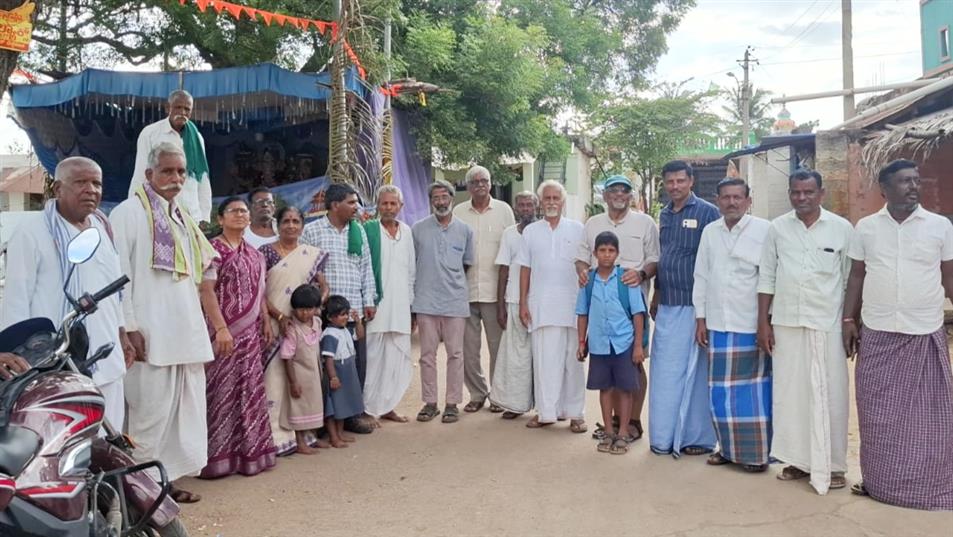 ಕಾರ್ಖಾನೆಗಳಿಂದ ಮಾಲಿನ್ಯ : ಗ್ರಾಮಗಳಿಗೆ ತಜ್ಞರ ತಂಡ ಭೇಟಿ