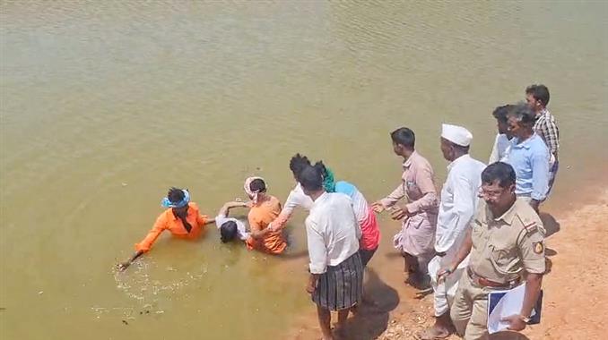 ಇಬ್ಬರು ಮಕ್ಕಳೊಂದಿಗೆ ತಾಯಿ ಕೆರೆಗೆ ಹಾರಿ ಆತ್ಮಹತ್ಯೆ