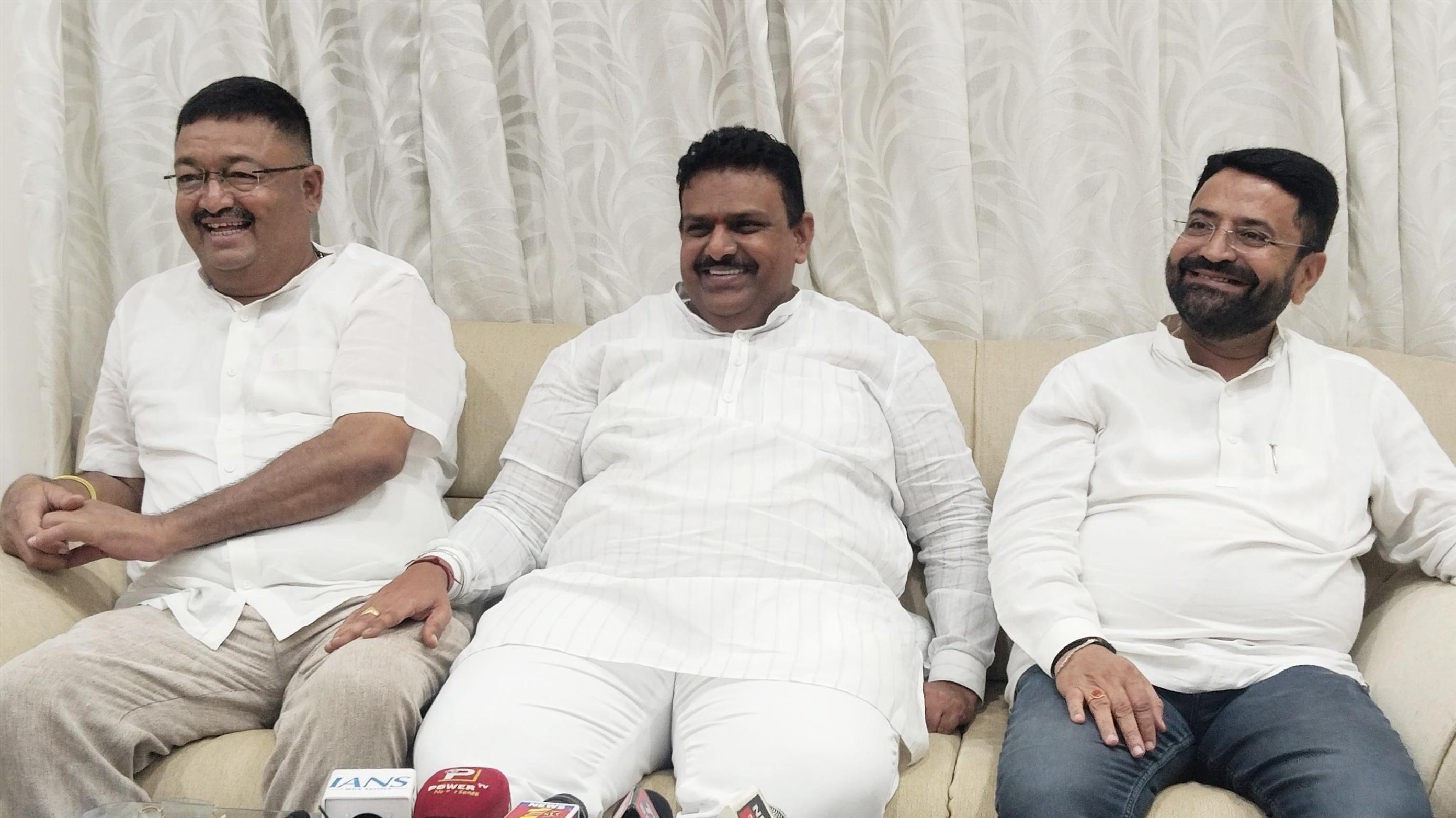 ಕುರುಬರಿಗೆ ಕಾಂಗ್ರೆಸ್ ಅನ್ಯಾಯ; ಬಿಜೆಪಿಗೆ ಬನ್ನಿ: ದೊಡ್ಡನಗೌಡ ಆಹ್ವಾನ
