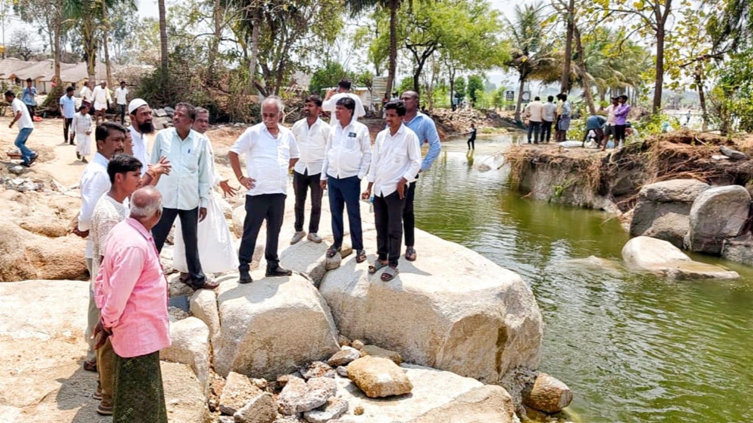 ತುಂಗಭದ್ರಾ ಕಾಲುವೆ ದುರಂತ : ರೈತರಿಗೆ ಭಾರೀ ನಷ್ಟ