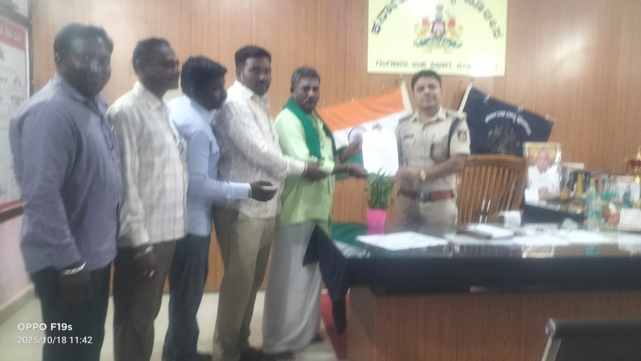 ಹಬ್ಬದ ನೆಪದಲ್ಲಿ ನಡೆಯುವ ಅಂದರ್- ಬಾಹರ್ ಜೂಜಾಟಕ್ಕೆ ಕಡಿವಾಣ ಹಾಕಿ : ನಗರ ಯೋಜನಾ ಪ್ರಾಧಿಕಾರದ ಮಾಜಿ ಸದಸ್ಯ ಶಿವಪ್ಪ ಮಾದಿಗ ಒತ್ತಾಯ